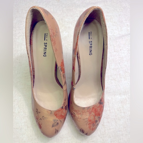 Floral Pattern Ladies High Heels size 7.5, “Call It Spring” - Picture 2 of 5